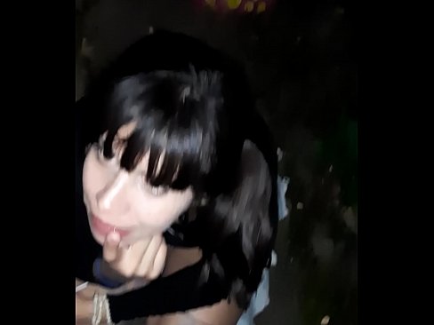 ❤️ Në rrugë penisi i fryrë në këmbim të karamele ❤ Vetëm porno në pornografi sq.fashiontee.top ️❤